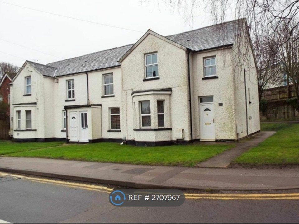 Property photo 1 of 14 Outside