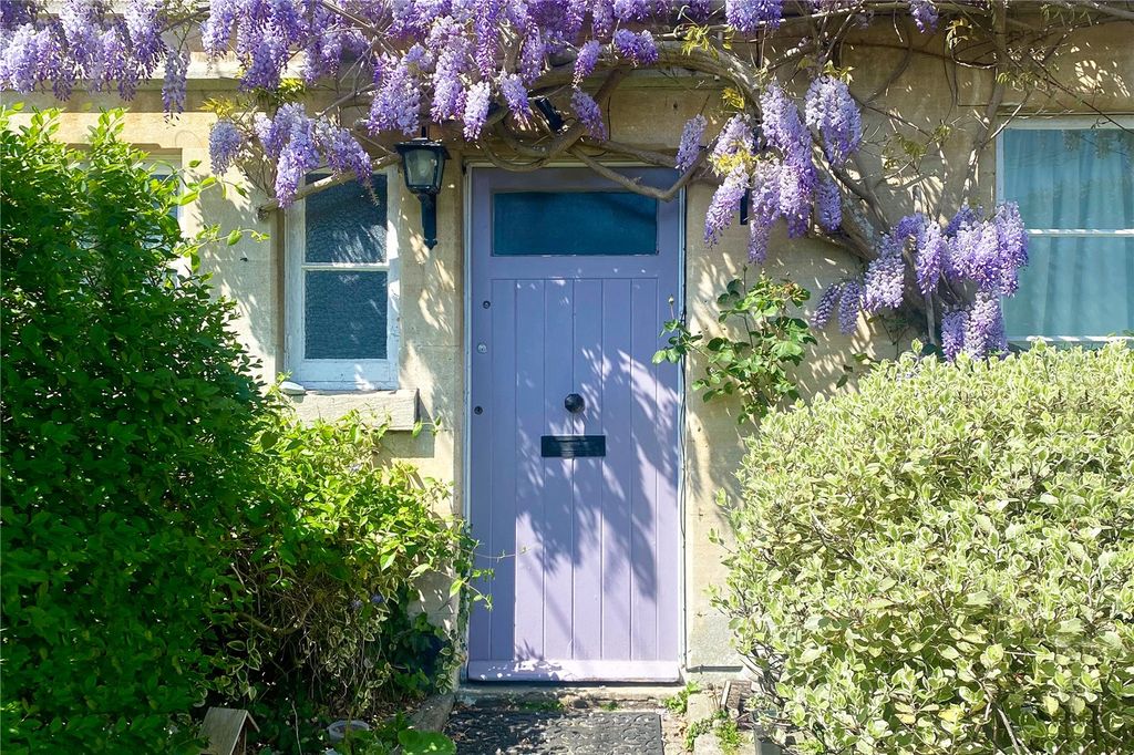 Property photo 1 of 28 Picture No. 02