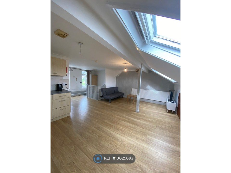 Property photo 1 of 4