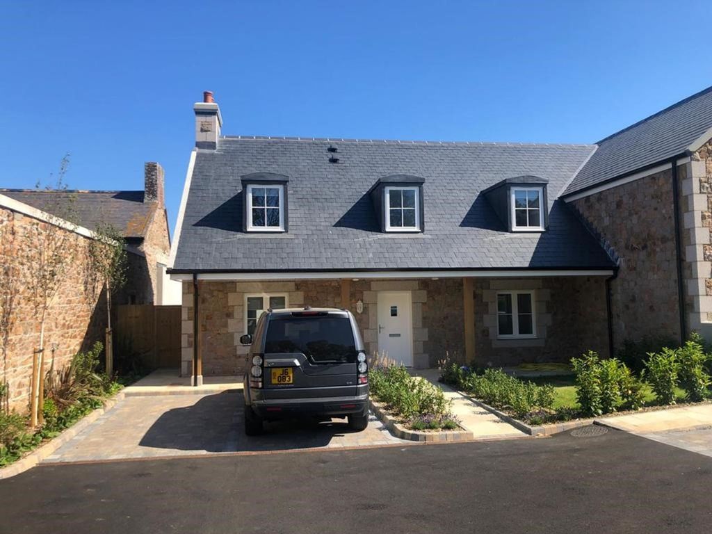 Property photo 1 of 8 Photo 1