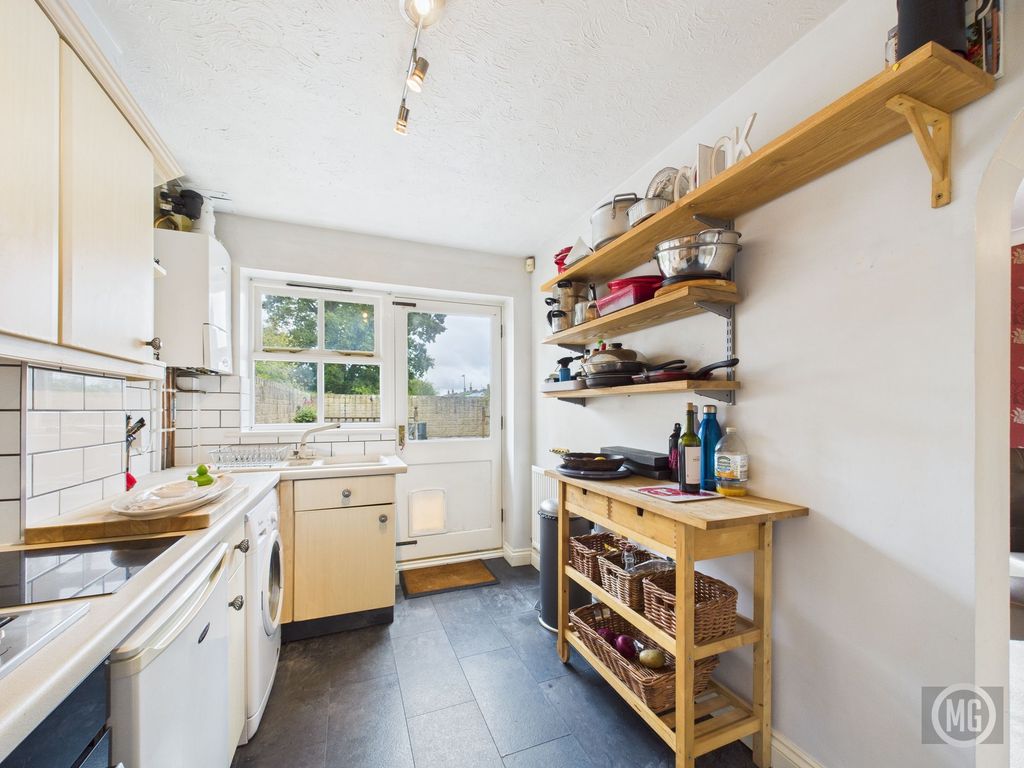 Property photo 3 of 15 Kitchen