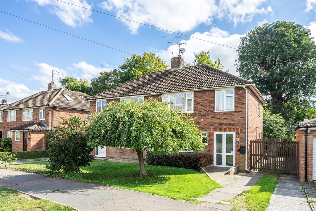 Property photo 1 of 16