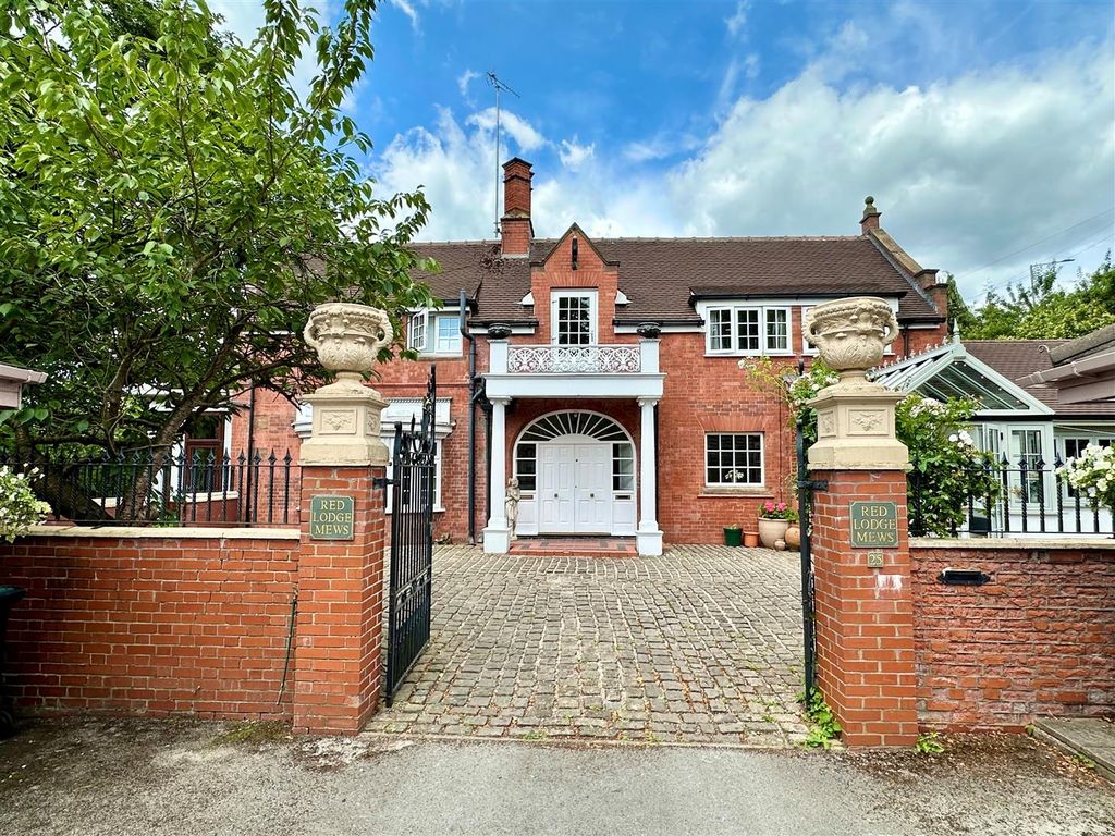 Property photo 1 of 23