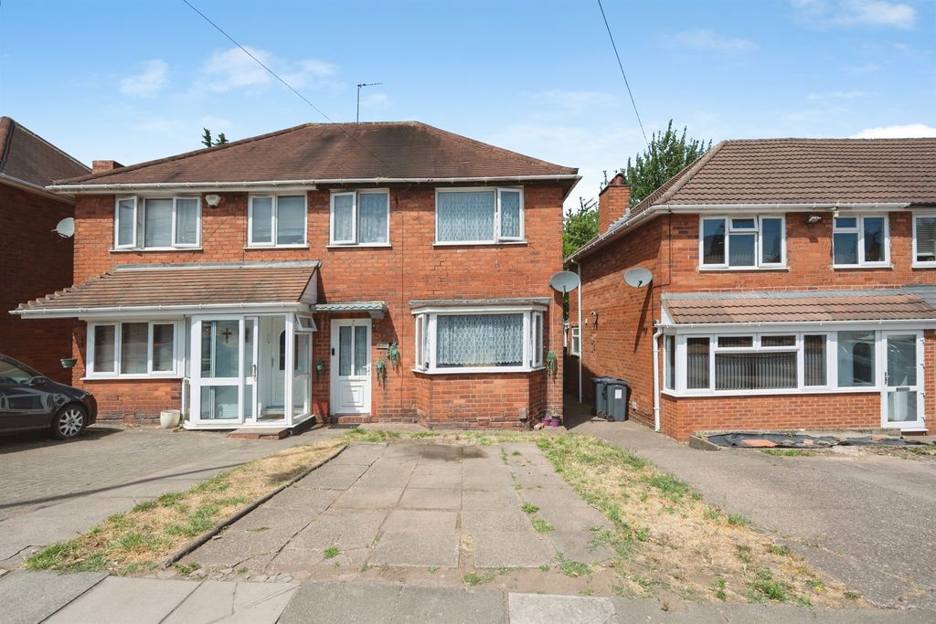 Property photo 1 of 12