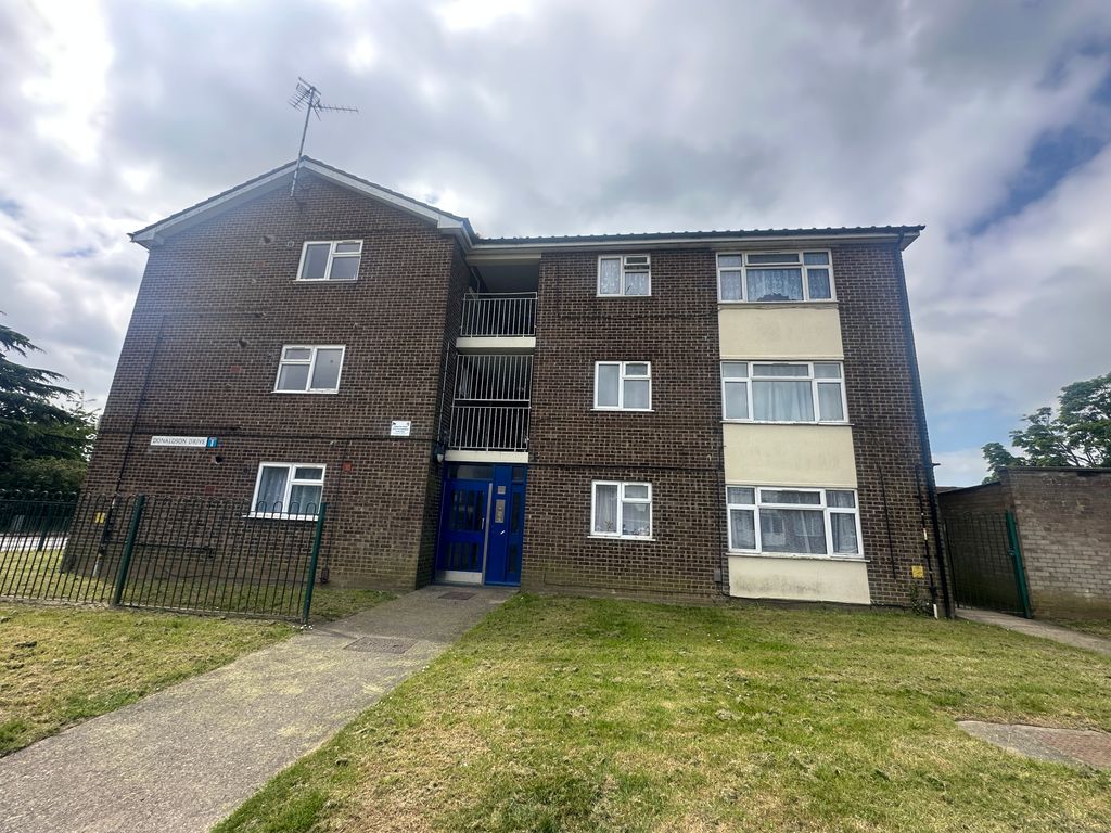 Property photo 1 of 7 Front