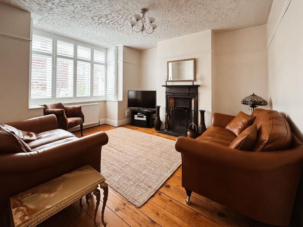 Property photo 2 of 14 Photo 2