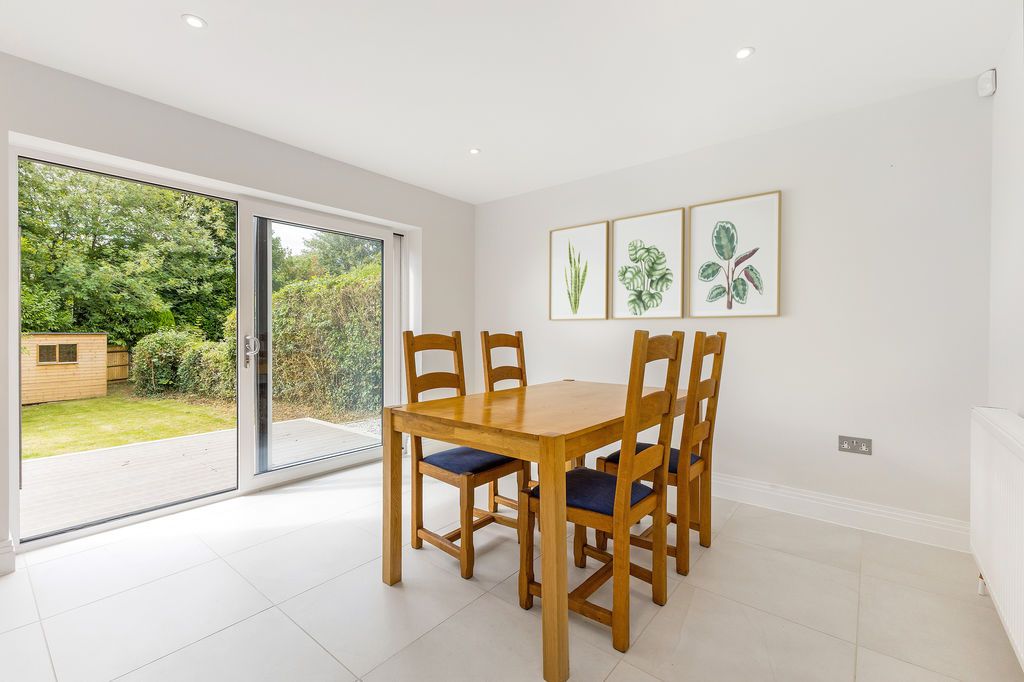 Property photo 3 of 10 Photo 3