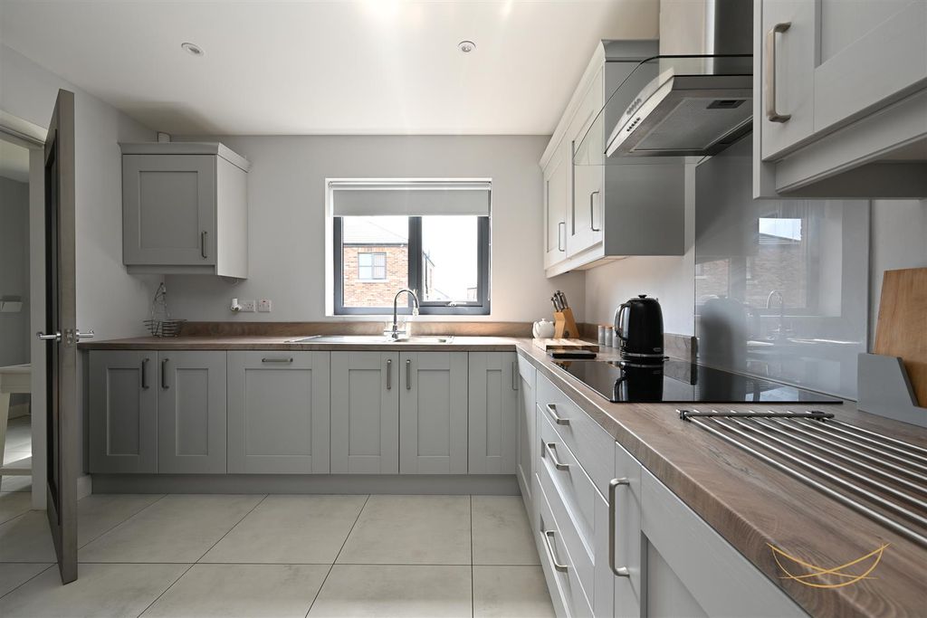 Additional image 11 of 3 bed semi-detached house for saleUpper Gateside Grove, Ballyclare BT39