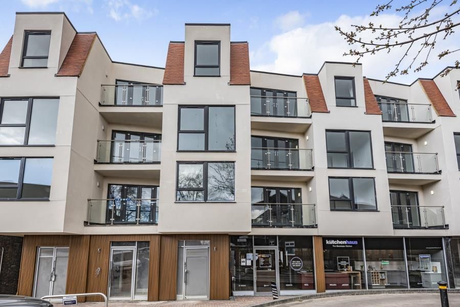 Property photo 1 of 2