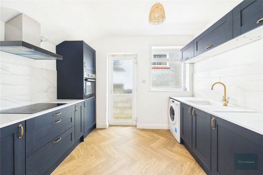 Property photo 3 of 9 Picture No. 07