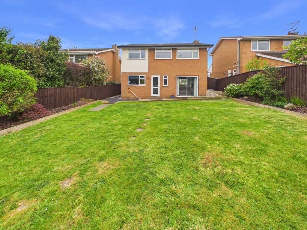 Property photo 3 of 34