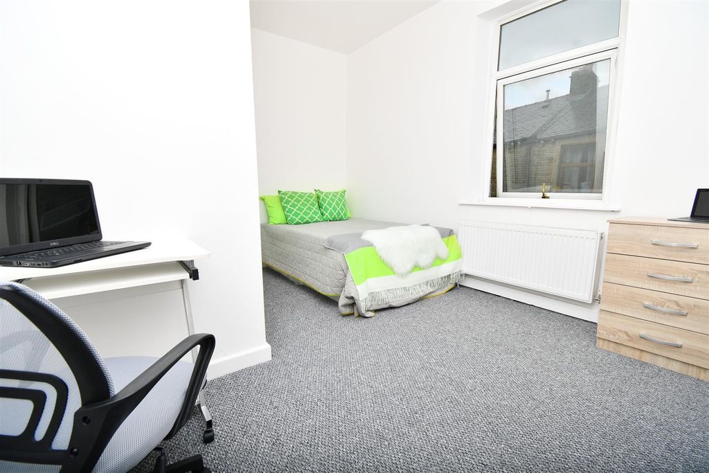 Property photo 2 of 10 19 (3).Jpg