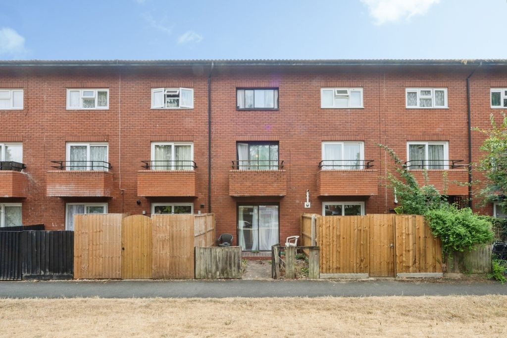 Property photo 1 of 31 Pbox-Img.Jpg