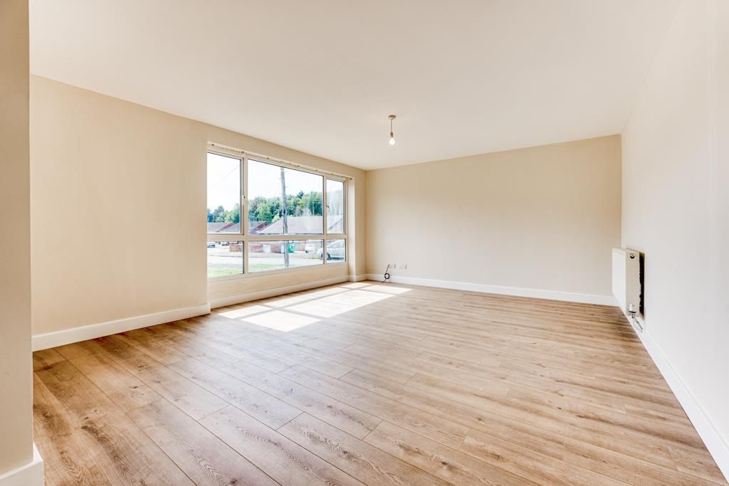 Property photo 2 of 26 39 Severn Way, Kettering-13.Jpg