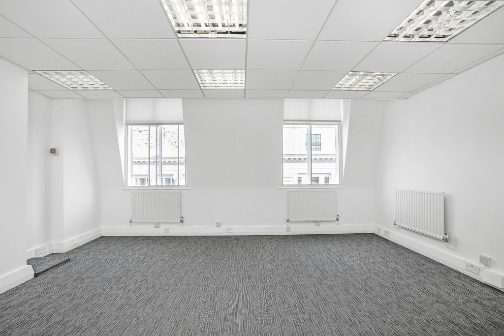 Property photo 2 of 13 R2A3434.Jpg