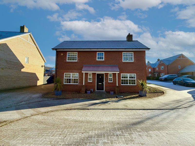 Property photo 1 of 18 Front