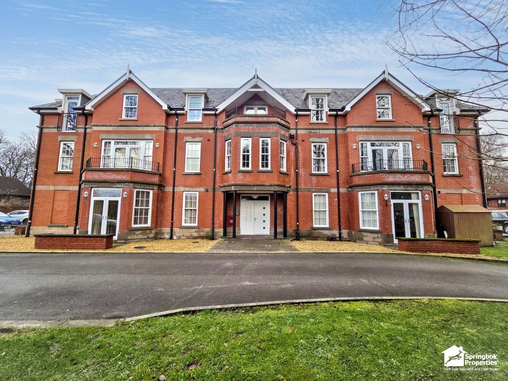 Property photo 1 of 15 Front View