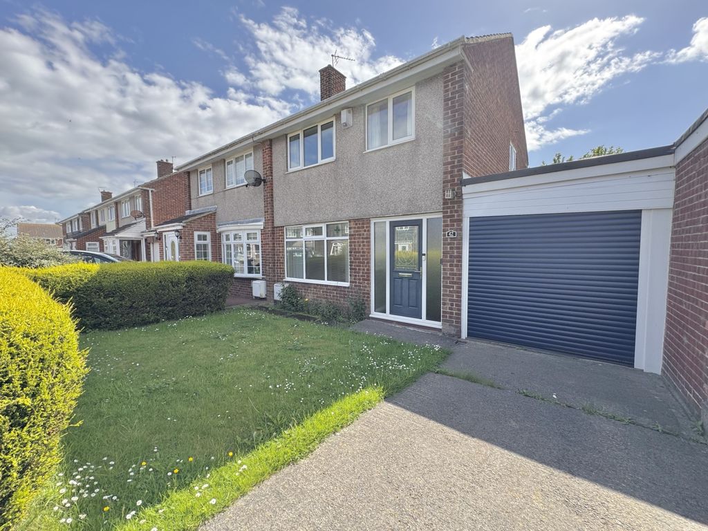 Property photo 1 of 16 Img_0821