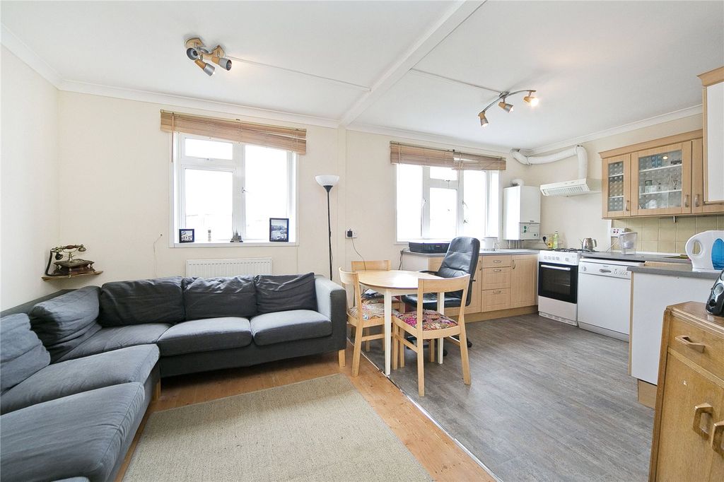 Property photo 1 of 9