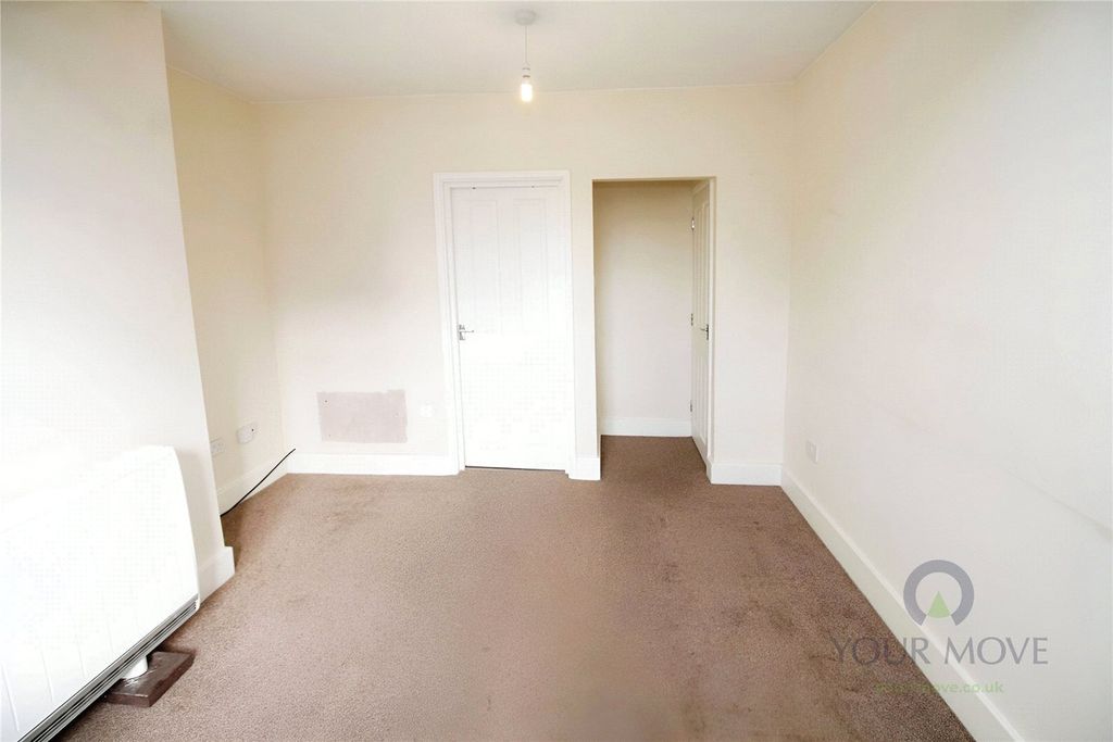 Property photo 3 of 9 Lounge/Kitchen