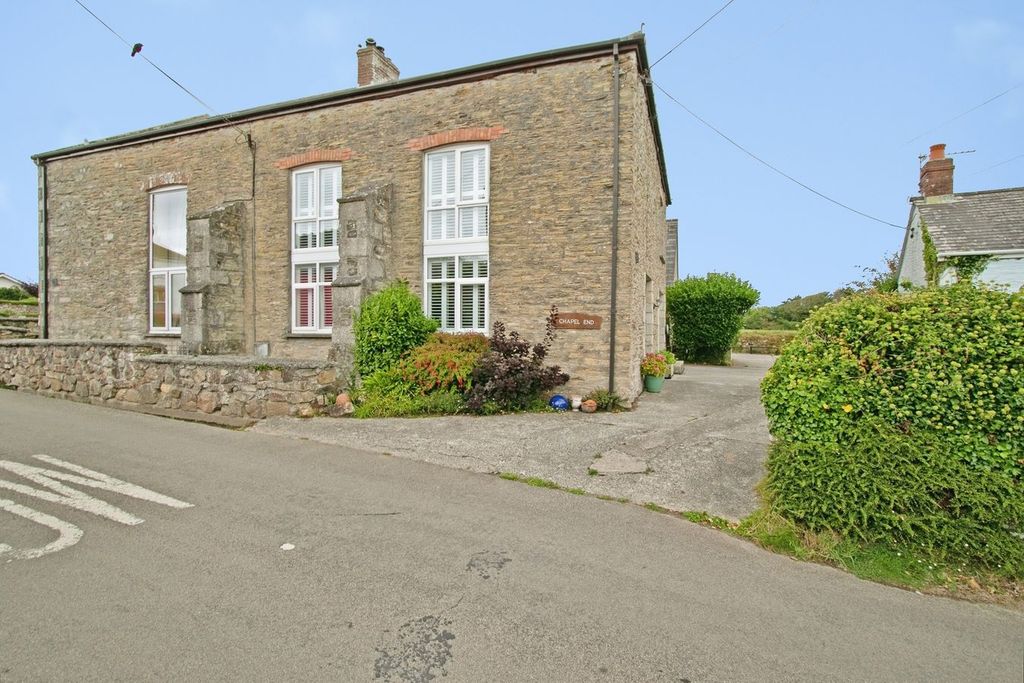 Property photo 1 of 20
