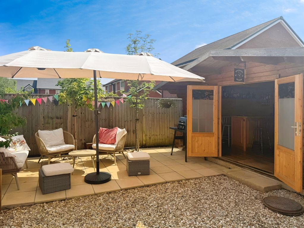 Property photo 2 of 22