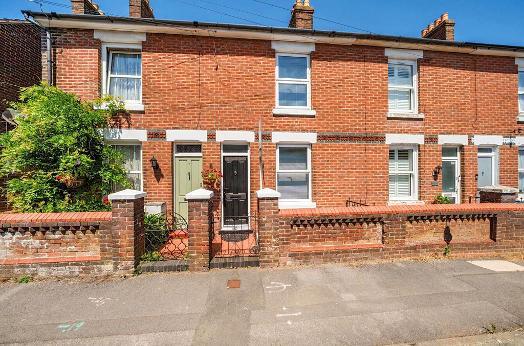 Property photo 1 of 13 1486882-17-6A54E8...