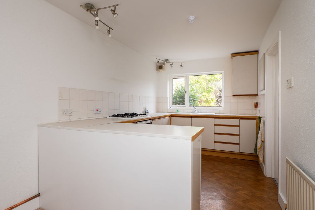 Property photo 2 of 29 Picture No. 08