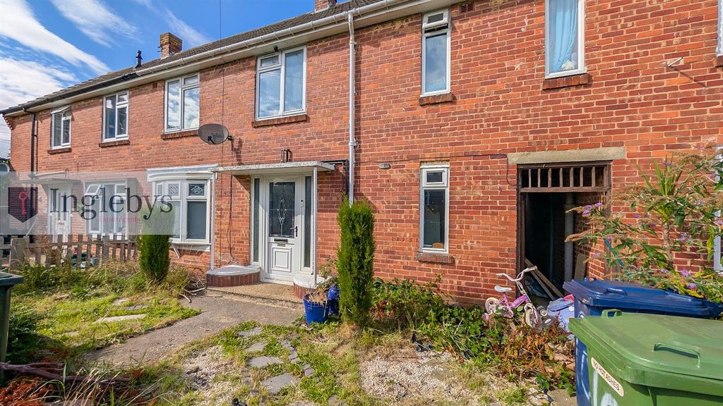 Property photo 1 of 24