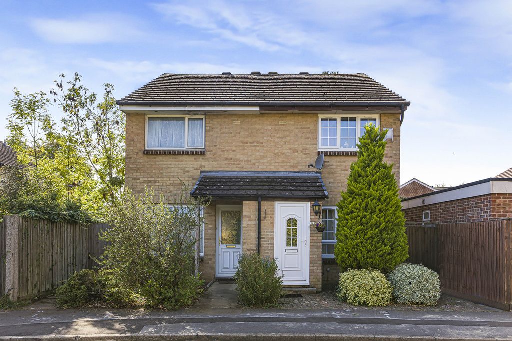 Property photo 1 of 18