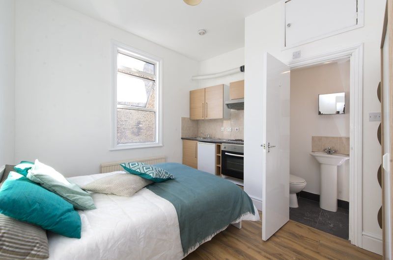 Property photo 1 of 3