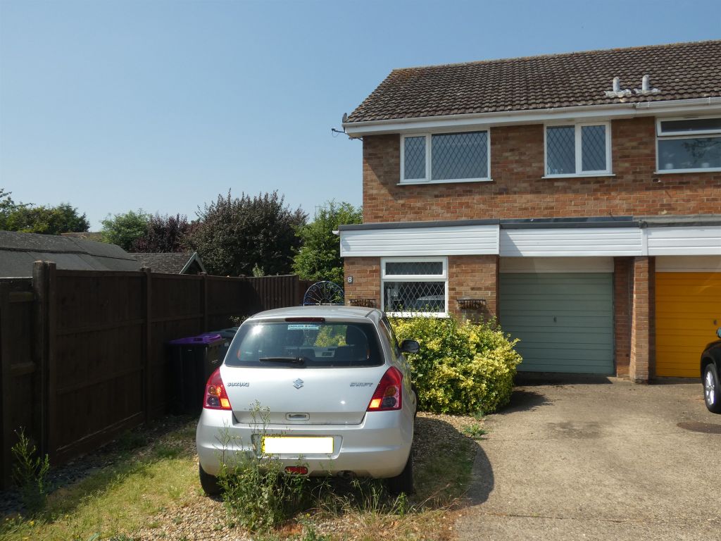 Property photo 1 of 12