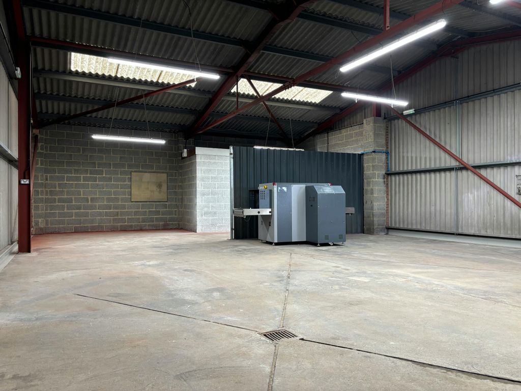 Property photo 3 of 9 Image 3