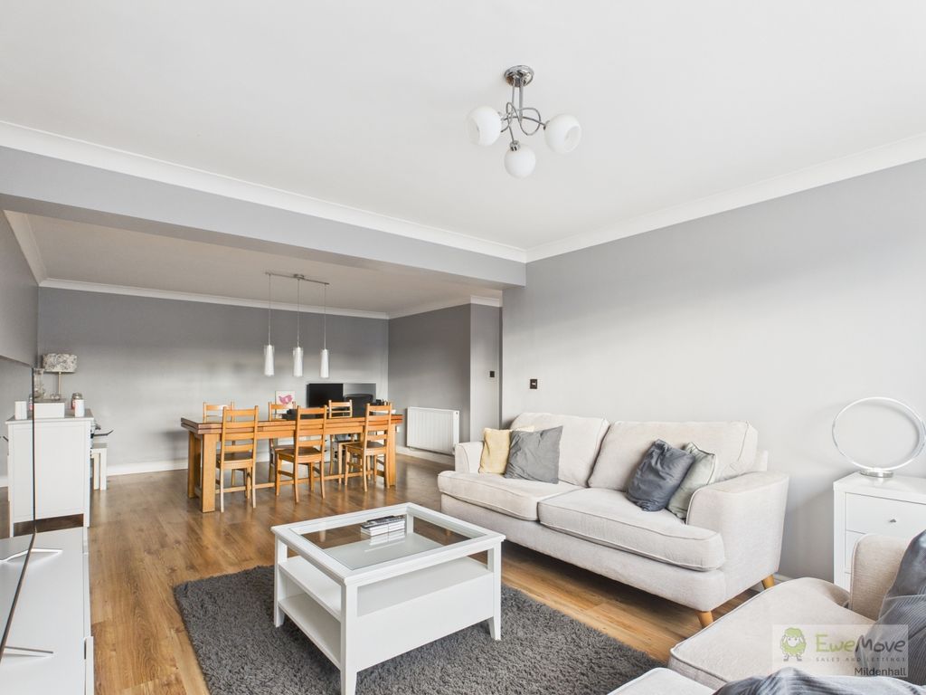 Property photo 3 of 15 Ewemove Mildenhall College Road Living 2