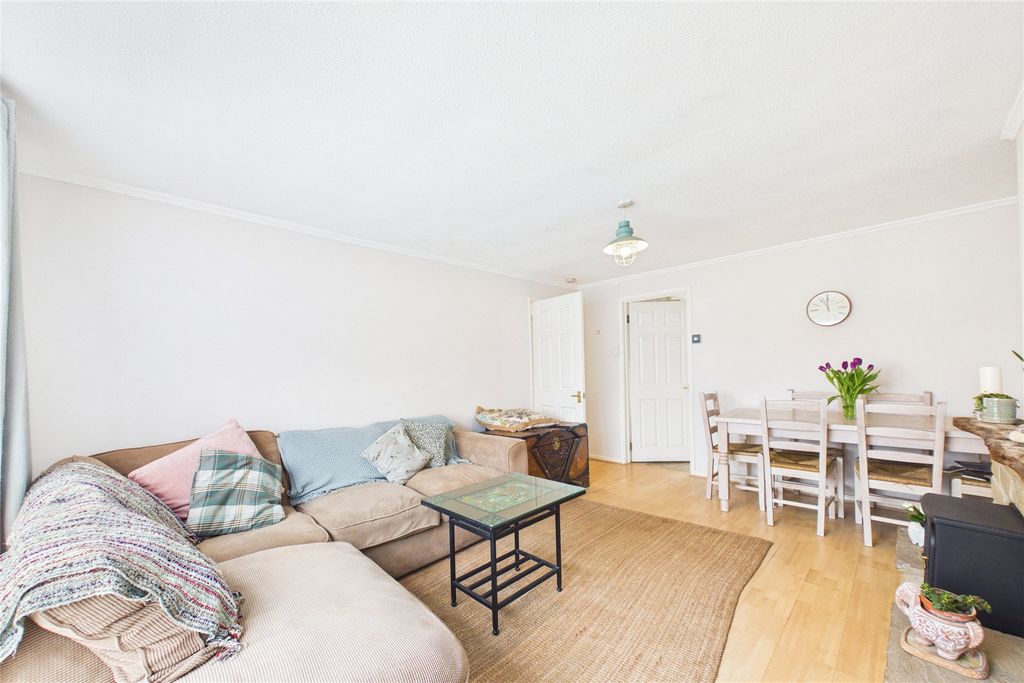 Property photo 3 of 8 Picture No. 07