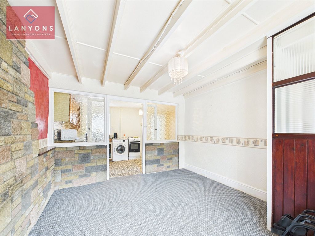 Property photo 3 of 13 Picture No. 04