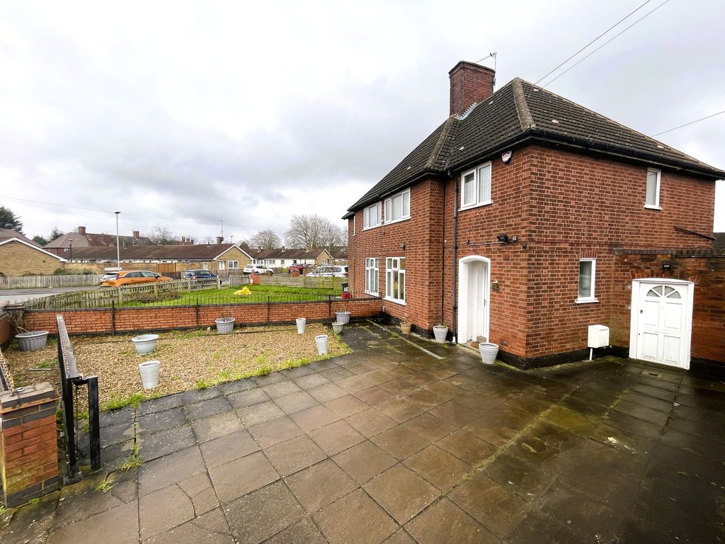 Property photo 1 of 17 Front