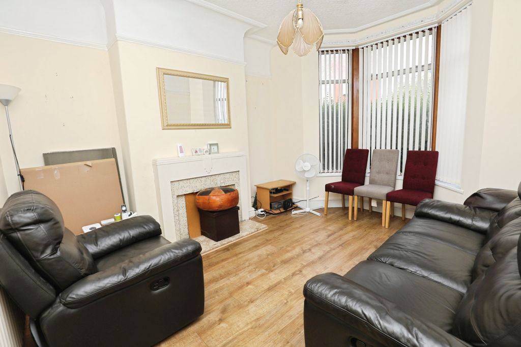 Property photo 3 of 15 1