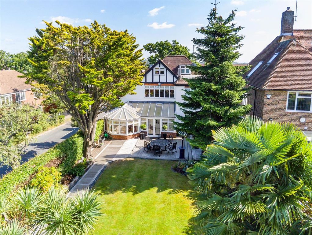 Property photo 2 of 30 Old.Jpg