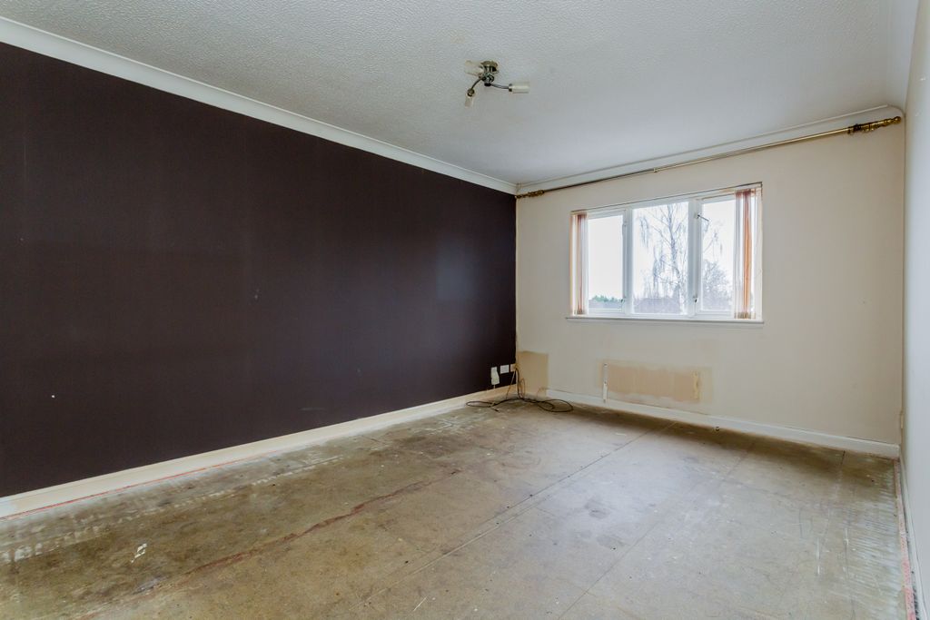 Property photo 2 of 14 Property Image 2