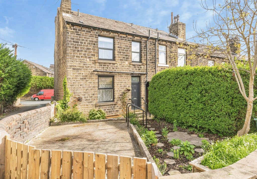 Property photo 1 of 11