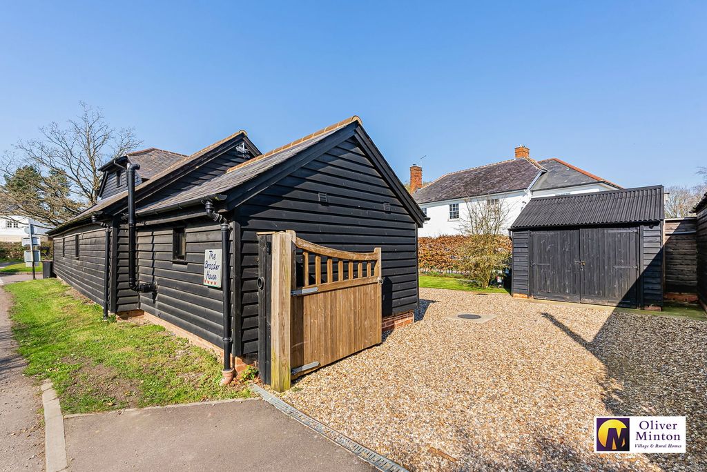 Property photo 3 of 31