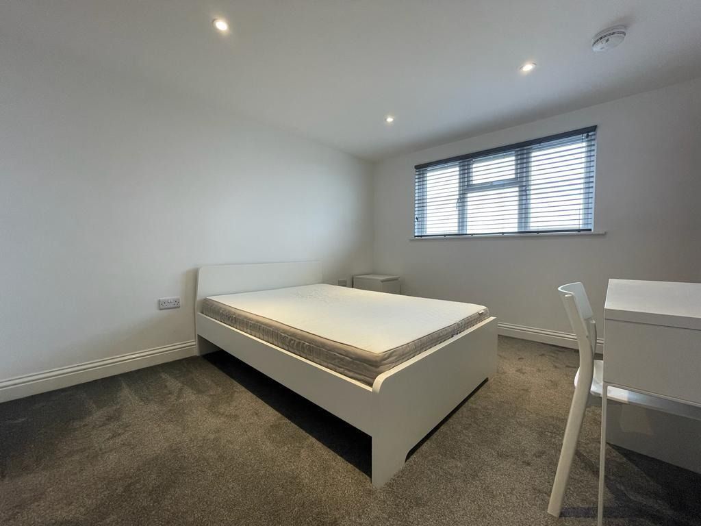 Property photo 3 of 19 4631542