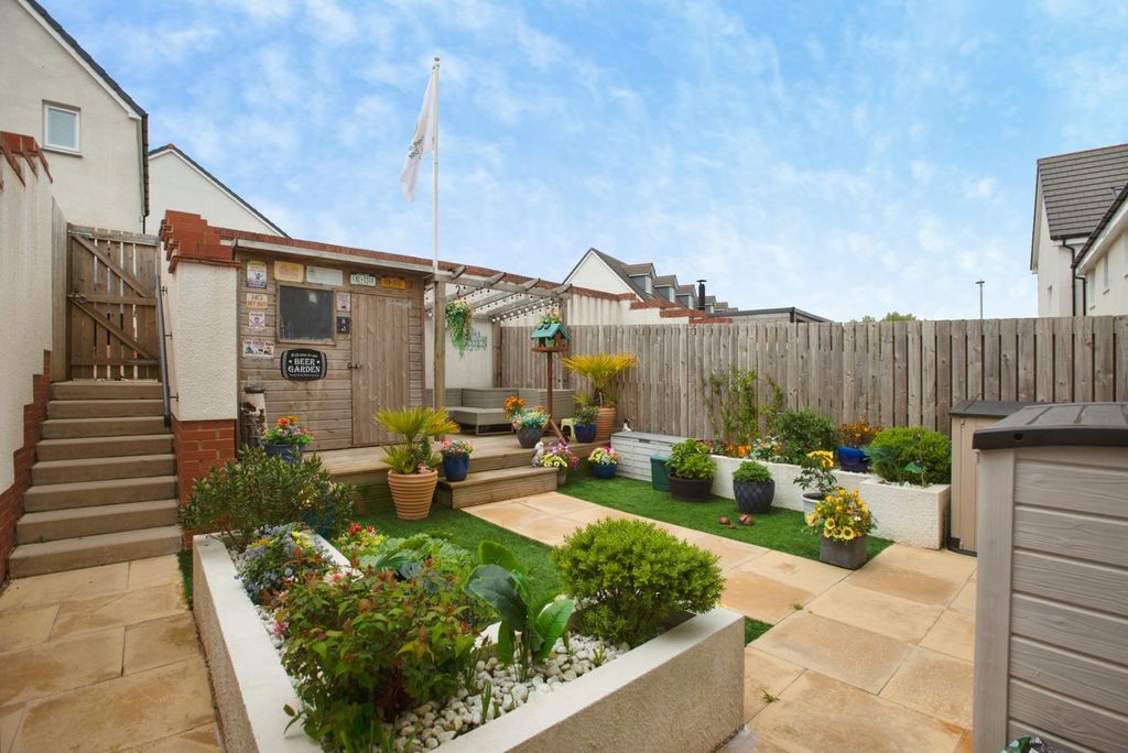 Property photo 2 of 17 Pbox-Img.Jpg