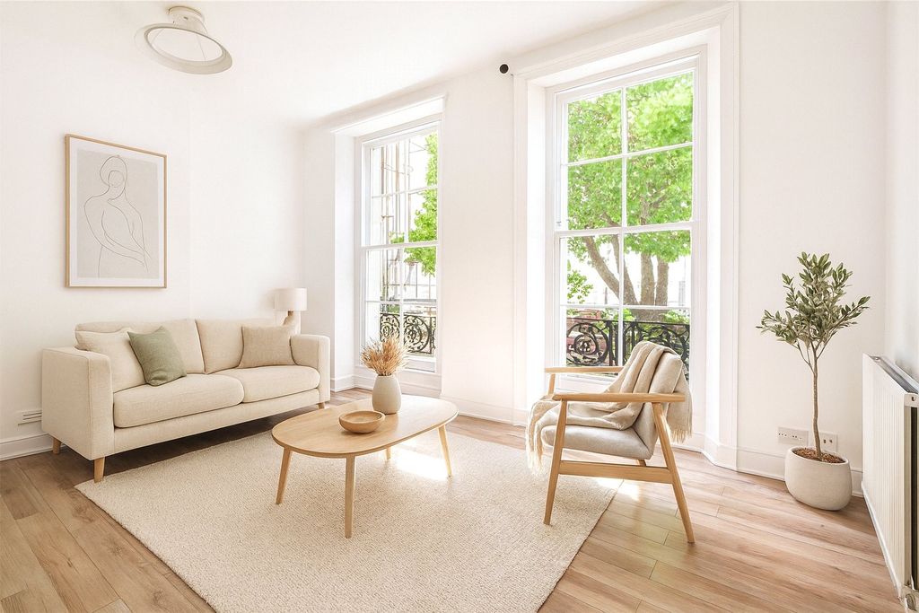 Property photo 1 of 10 Picture No. 11