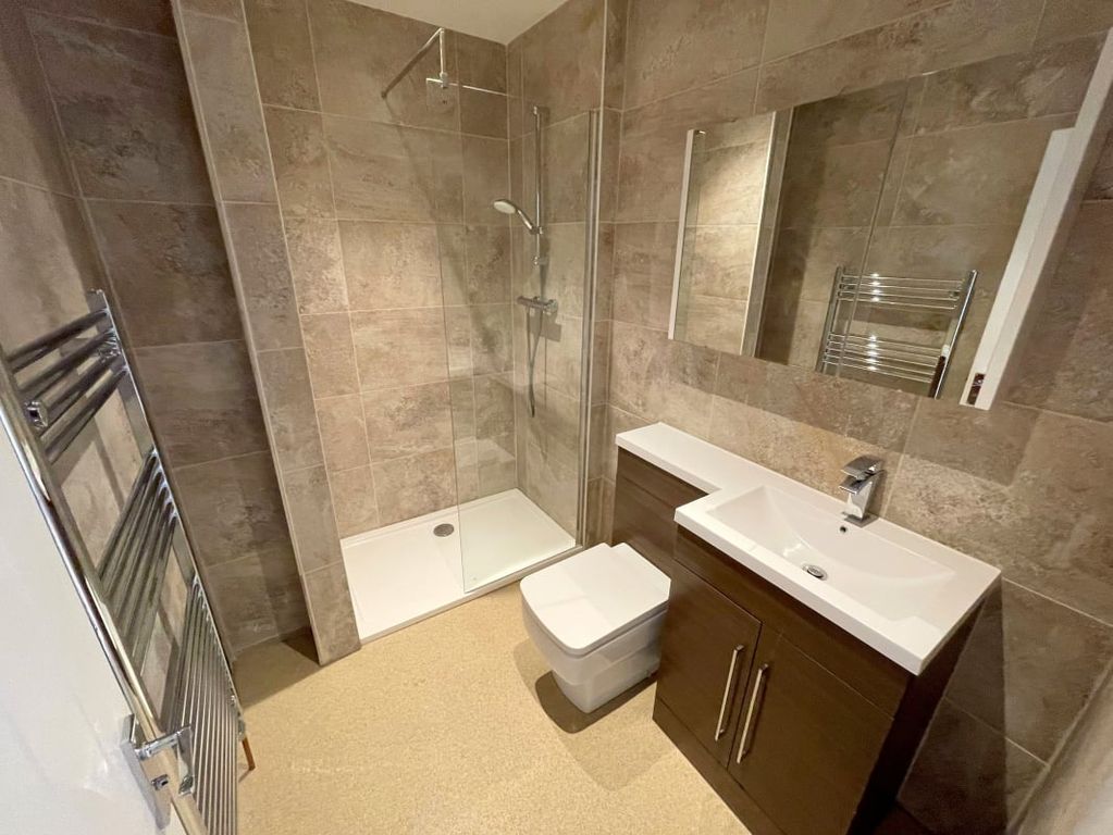 Property photo 3 of 3