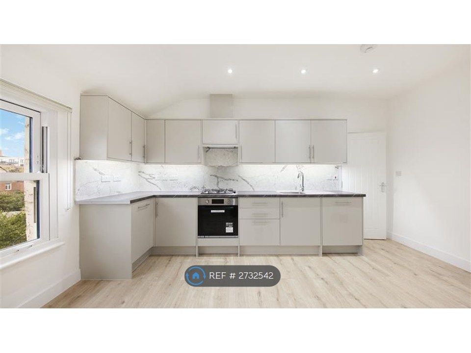 Property photo 2 of 10 Open Plan Kitchen