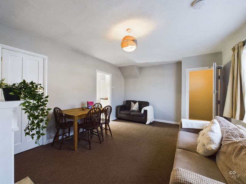 Property photo 3 of 9 Photo 17