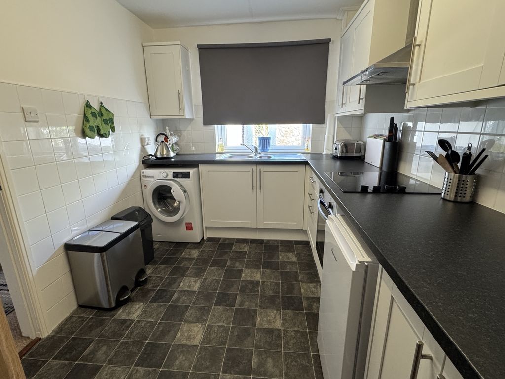 Property photo 2 of 11 Img_2935
