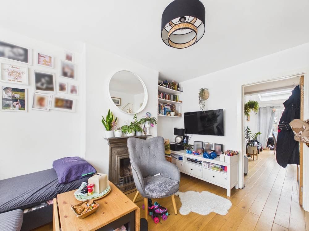 Property photo 2 of 10 Picture No. 14